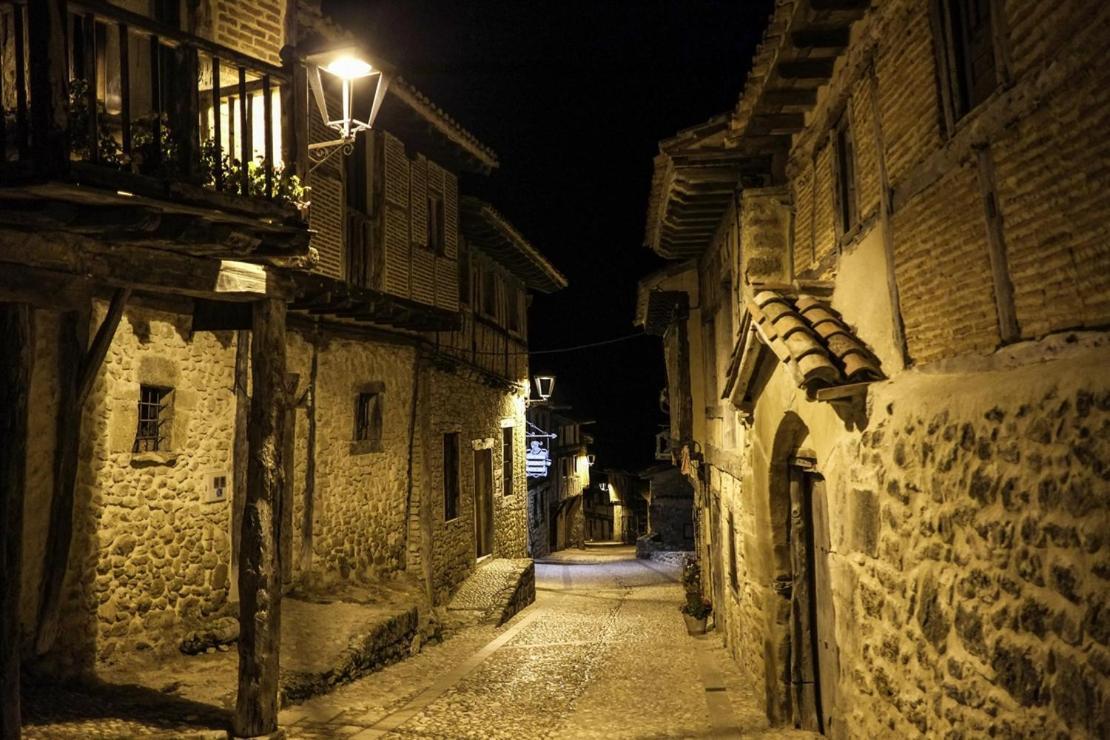 Hostal Urbion Vinuesa Exteriér fotografie