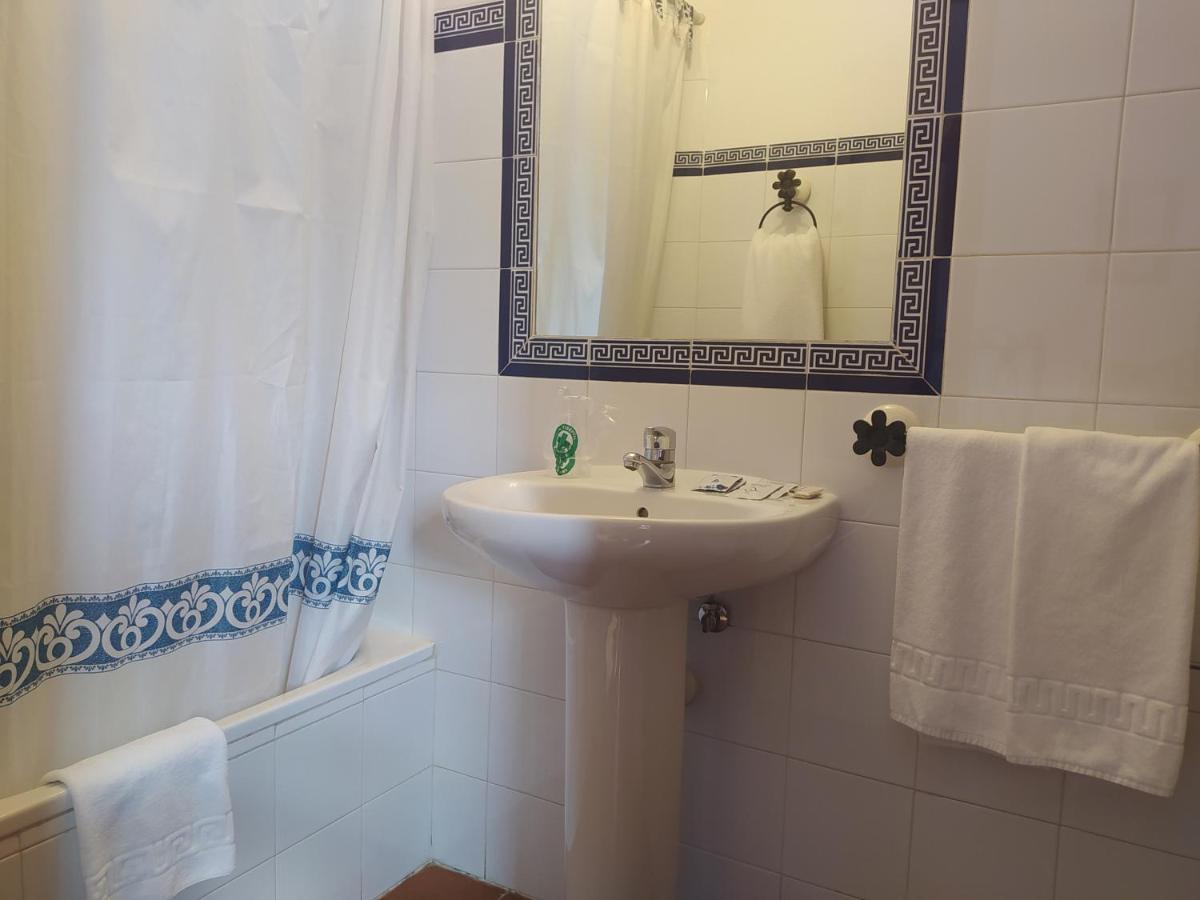 Hostal Urbion Vinuesa Exteriér fotografie