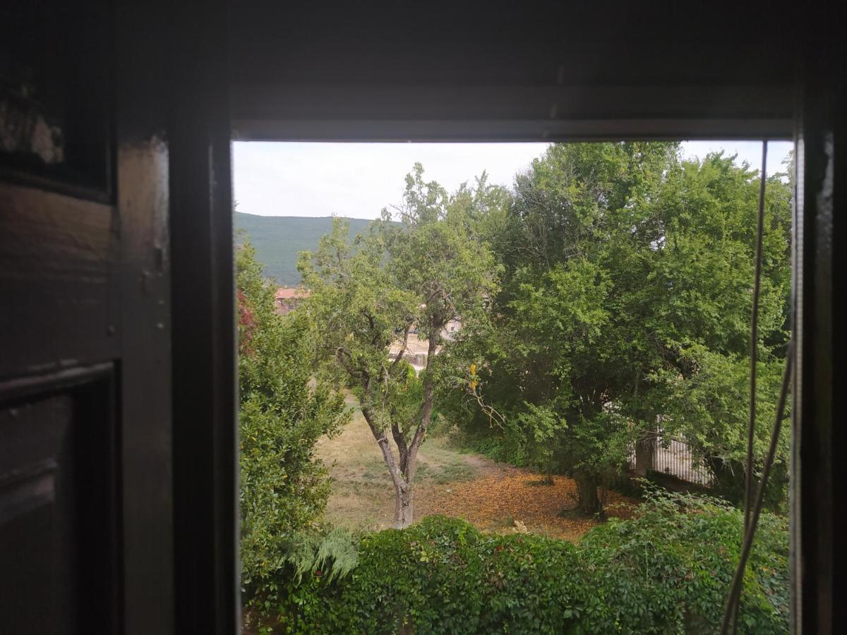Hostal Urbion Vinuesa Exteriér fotografie