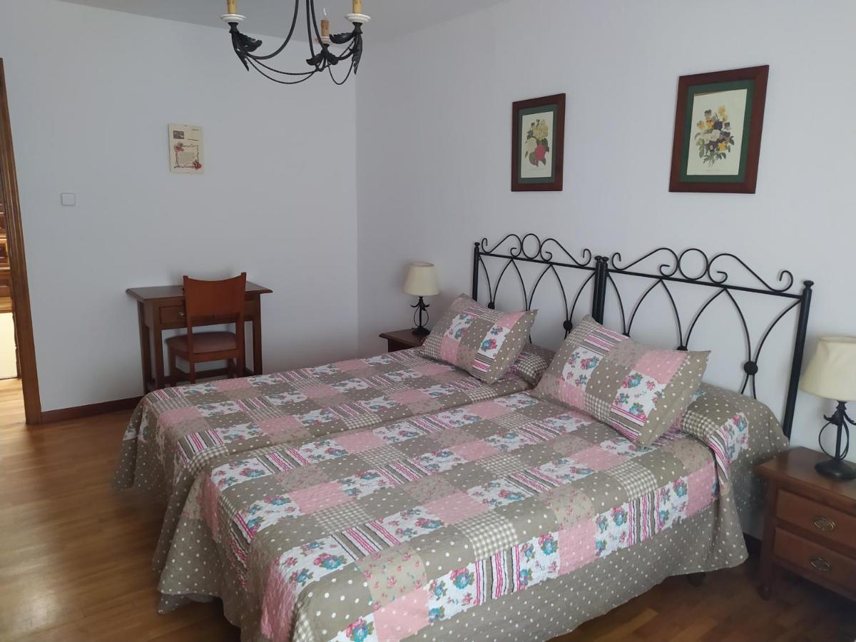 Hostal Urbion Vinuesa Exteriér fotografie