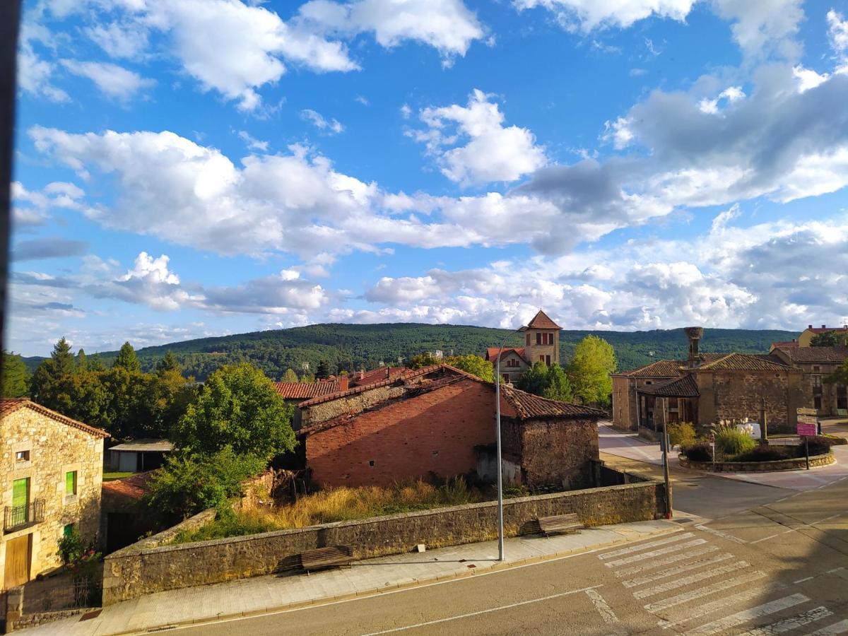 Hostal Urbion Vinuesa Exteriér fotografie